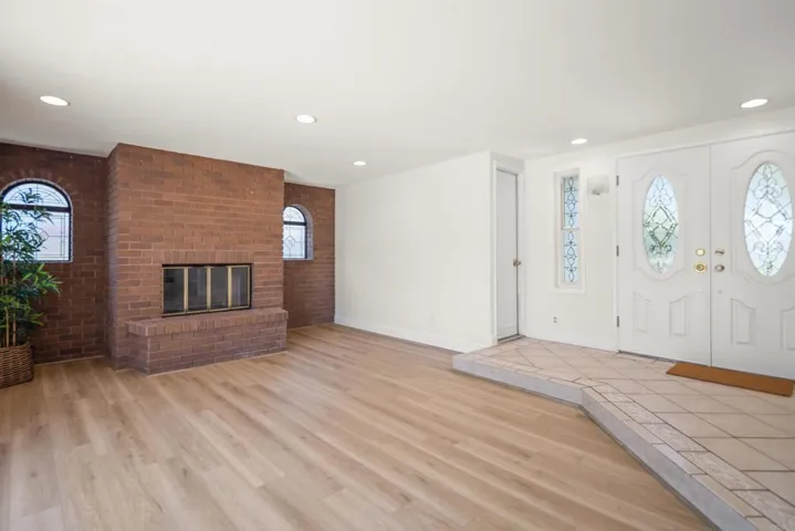 6285 Anvil Lake Avenue, San Diego, California 92119