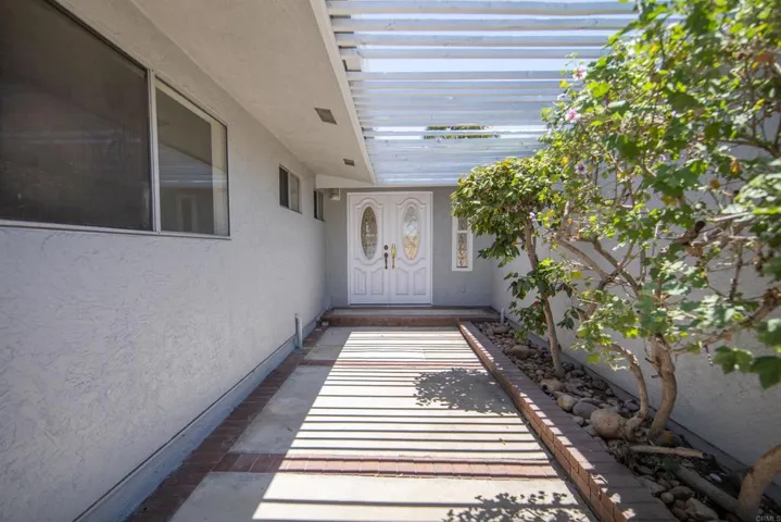 6285 Anvil Lake Avenue, San Diego, California 92119