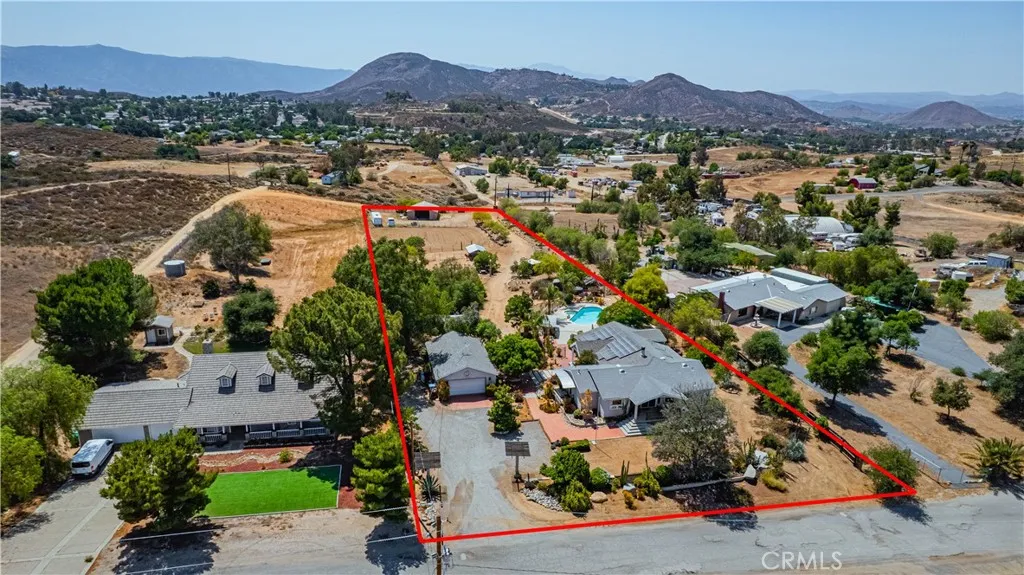 33360 Wright Road, Menifee, California 92584 home-pic-43