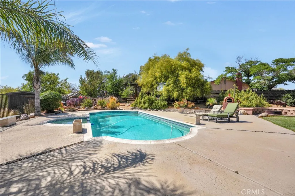 33360 Wright Road, Menifee, California 92584 home-pic-36