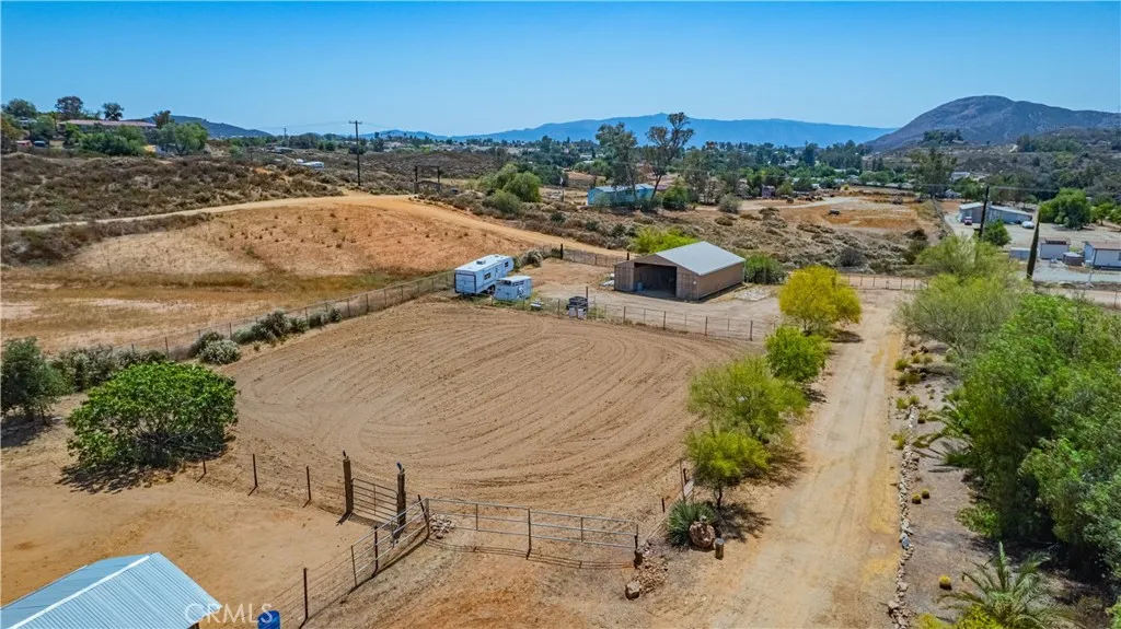 33360 Wright Road, Menifee, California 92584 home-pic-52