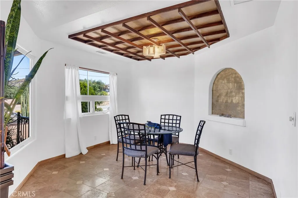 33360 Wright Road, Menifee, California 92584 home-pic-12