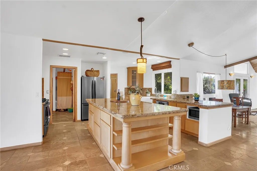 33360 Wright Road, Menifee, California 92584 home-pic-8