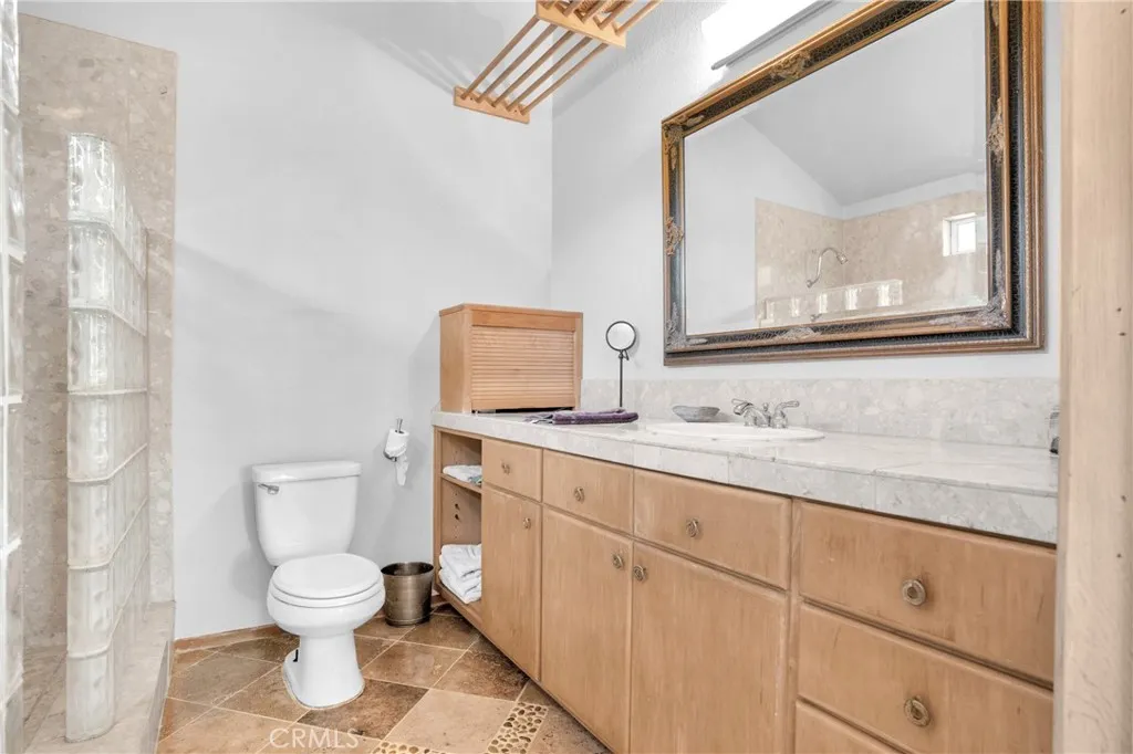 33360 Wright Road, Menifee, California 92584 home-pic-21
