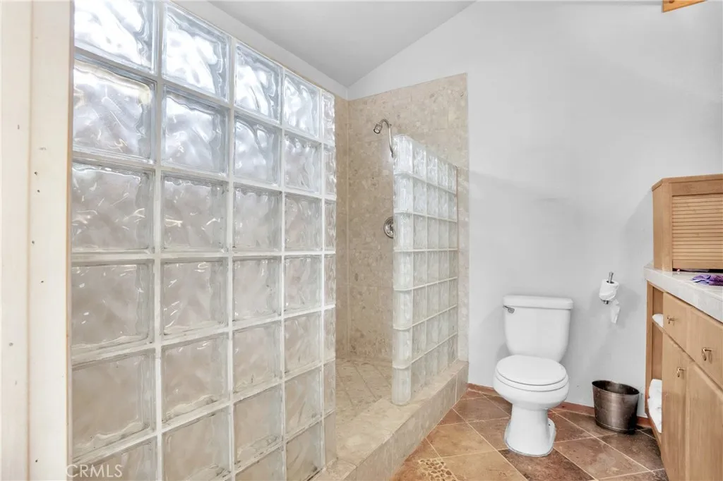 33360 Wright Road, Menifee, California 92584 home-pic-22