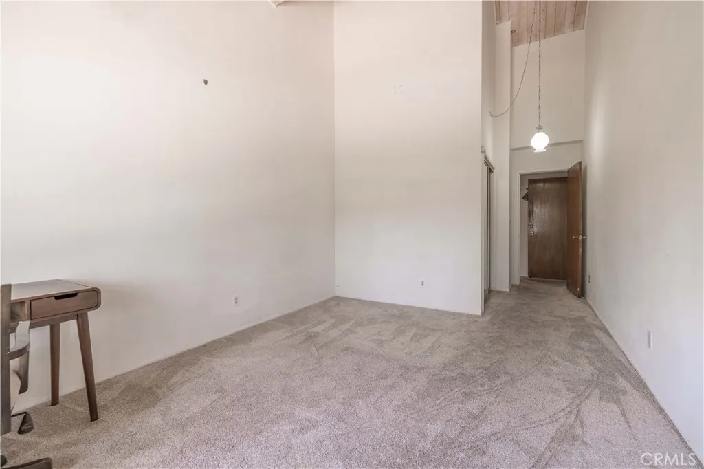1112 Cedar Mountain Road, Big Bear City, California 92314 home-pic-14