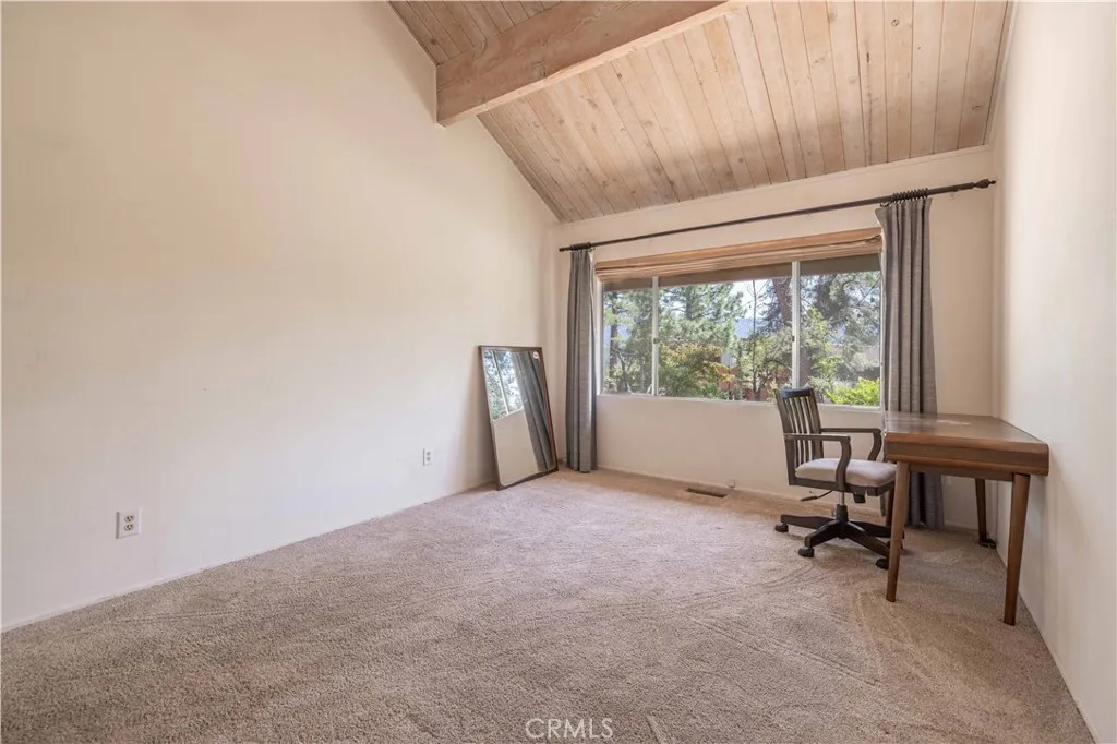 1112 Cedar Mountain Road, Big Bear City, California 92314 home-pic-13