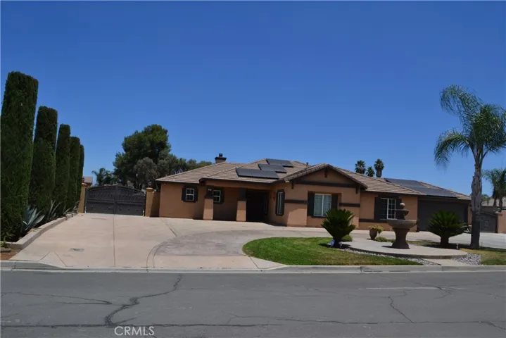 924 Hereford Way, Perris, California 92571