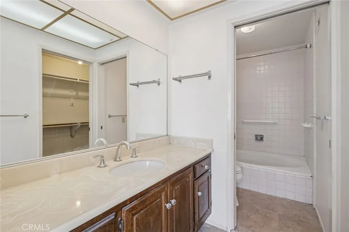 6890 E Georgetown Circle, Anaheim Hills, California 92807