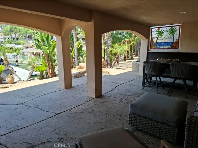 3RD LEVEL COVERED PATIO