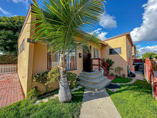 3915 E 11th Street, Long Beach, California 90804