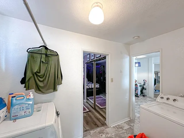 3915 E 11th Street, Long Beach, California 90804