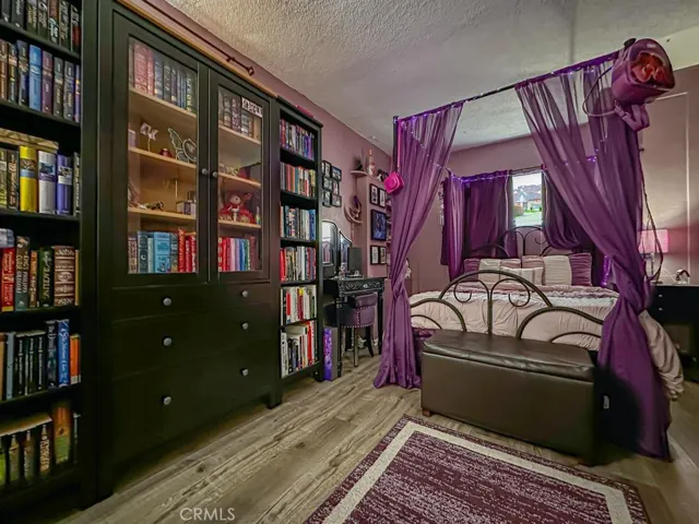3915 E 11th Street, Long Beach, California 90804