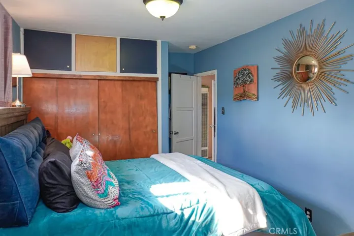 3915 E 11th Street, Long Beach, California 90804
