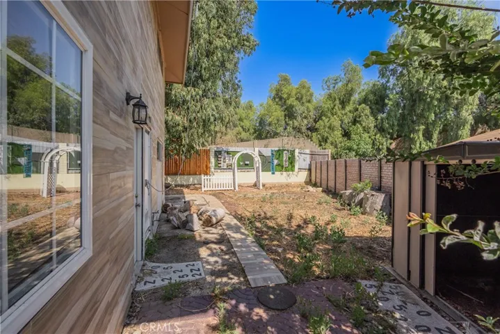 4864 E Mckinnon Drive, Anaheim Hills, California 92807