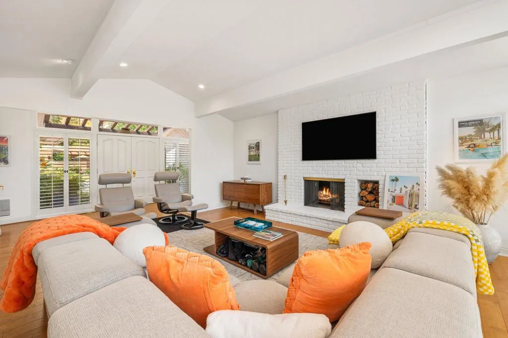 77056 Desi Drive, Indian Wells, California 92210 home-pic-21