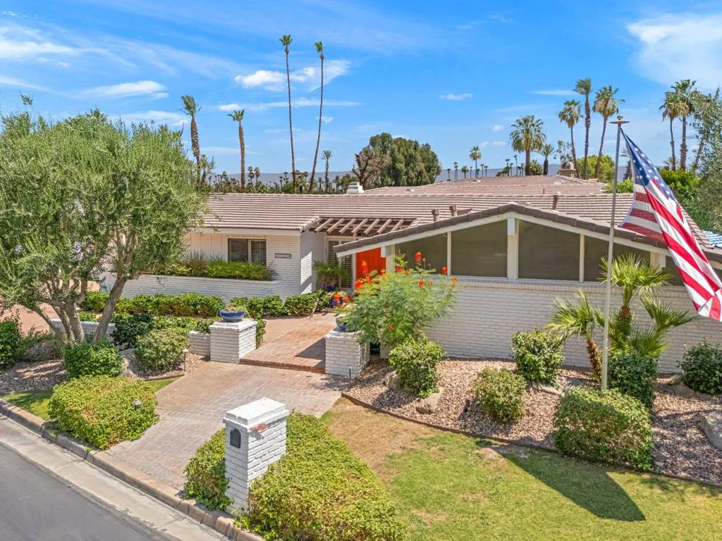 77056 Desi Drive, Indian Wells, California 92210 home-pic-13