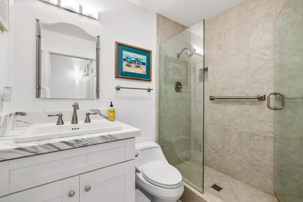 77056 Desi Drive, Indian Wells, California 92210 home-pic-36