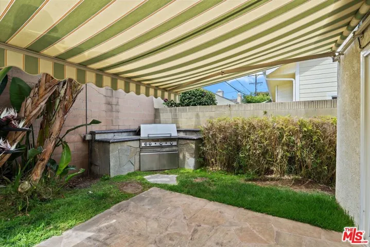 2212 Curtis Avenue B, Redondo Beach, California 90278