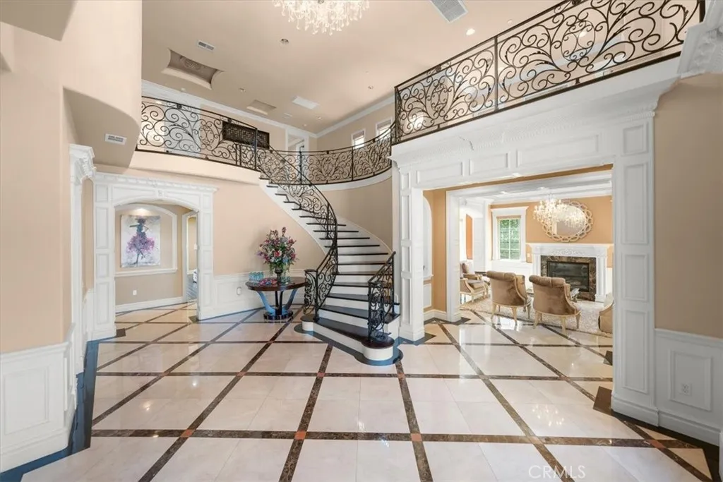 1032 El Norte Avenue, Arcadia, California 91006, 5 Bedrooms Bedrooms, ,6 BathroomsBathrooms,Residential,For Sale,El Norte,AR25138743