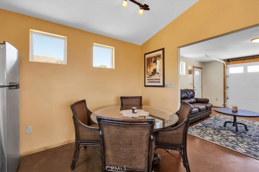 50171 Aspen Drive, Morongo Valley, California 92256 home-pic-23