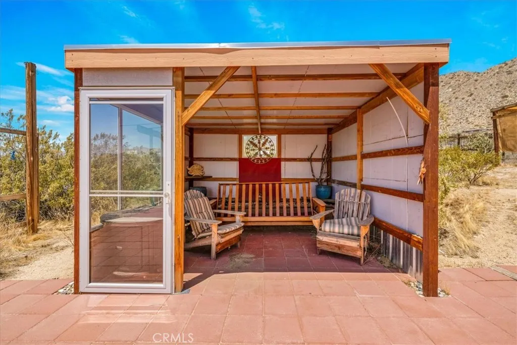 50171 Aspen Drive, Morongo Valley, California 92256 home-pic-14