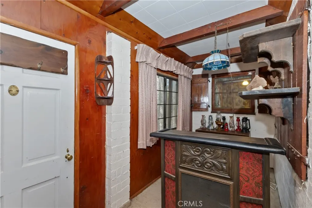 813 Eureka Drive, Big Bear Lake, California 92315 home-pic-3