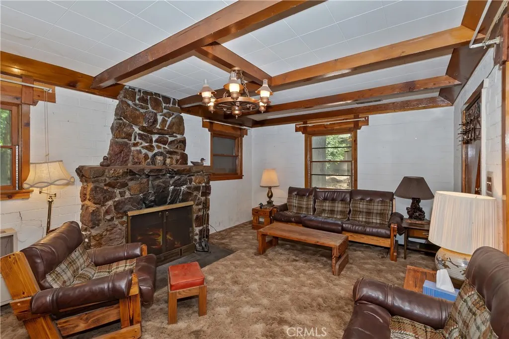 813 Eureka Drive, Big Bear Lake, California 92315 home-pic-7