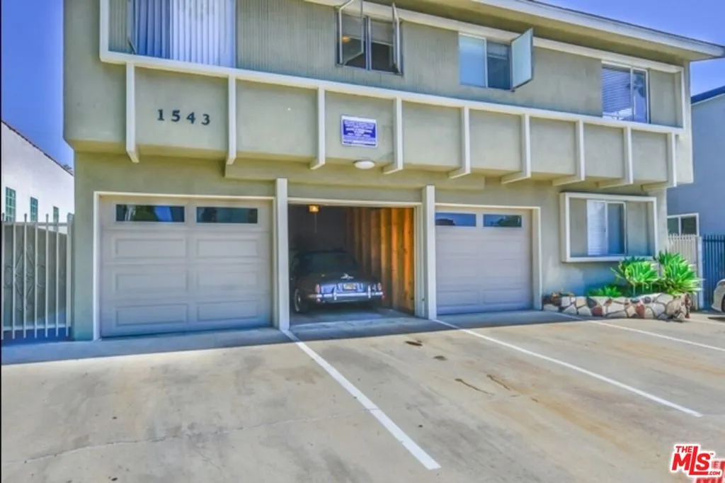 1543 Euclid Street C, Santa Monica, California 90404, 1 Bedroom Bedrooms, ,1 BathroomBathrooms,Residential Lease,For Rent,Euclid,25558593