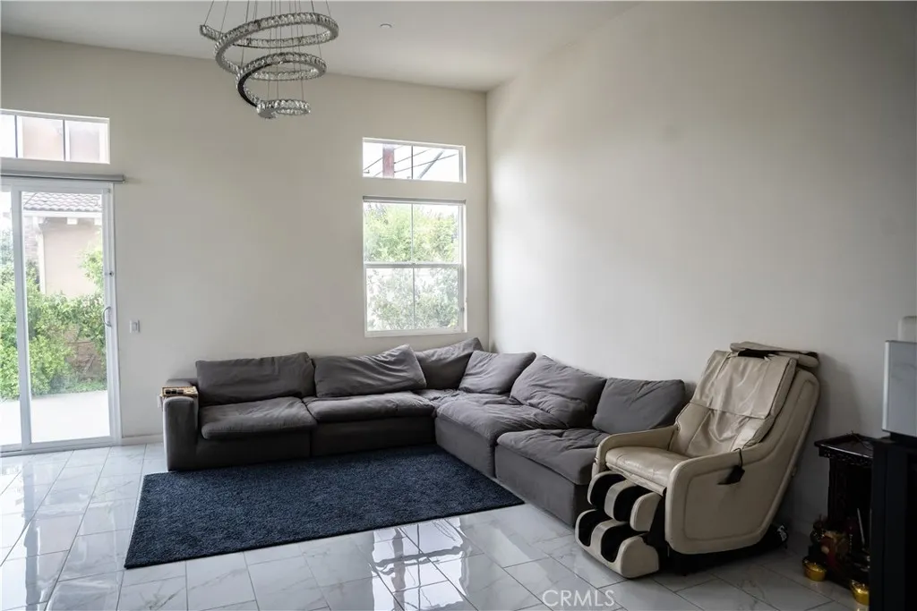 21125 Normandie Avenue, Torrance, California 90501 home-pic-5