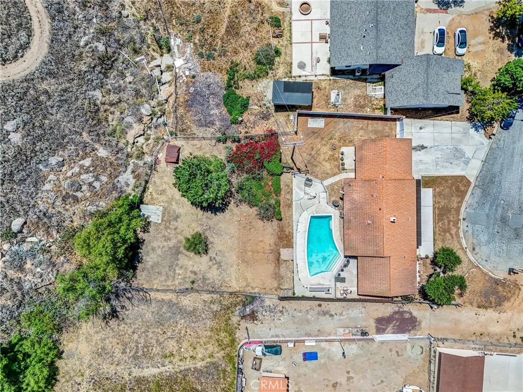5622 Sharon Way, Jurupa Valley, California 92509 home-pic-29