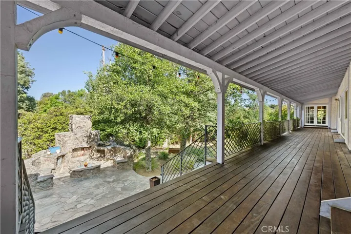 5920 Colodny Drive, Agoura Hills, California 91301