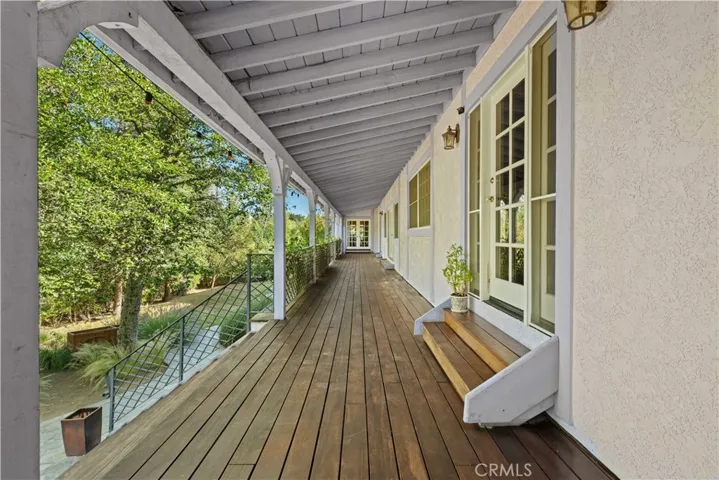 5920 Colodny Drive, Agoura Hills, California 91301
