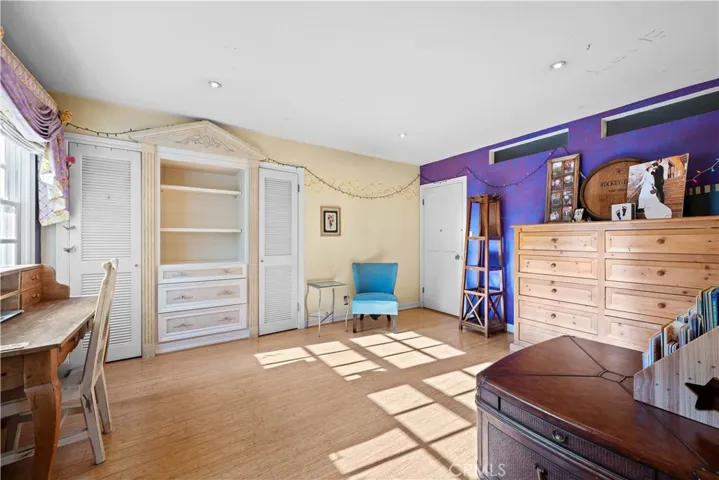 5920 Colodny Drive, Agoura Hills, California 91301