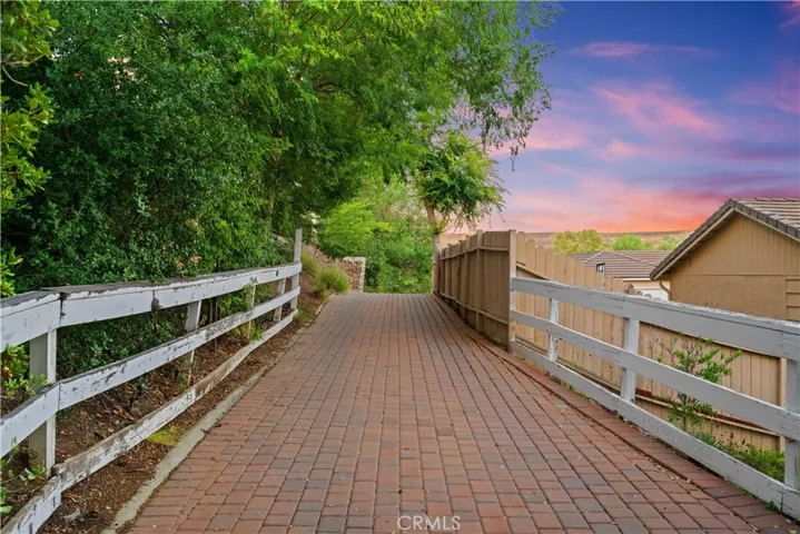 5920 Colodny Drive, Agoura Hills, California 91301