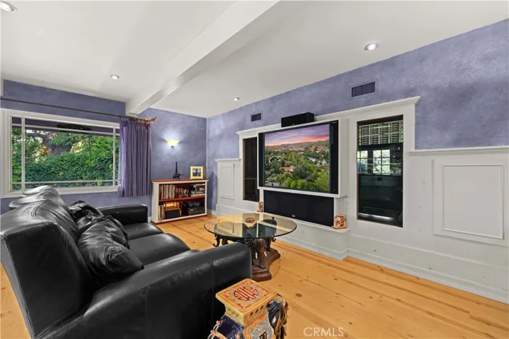 5920 Colodny Drive, Agoura Hills, California 91301