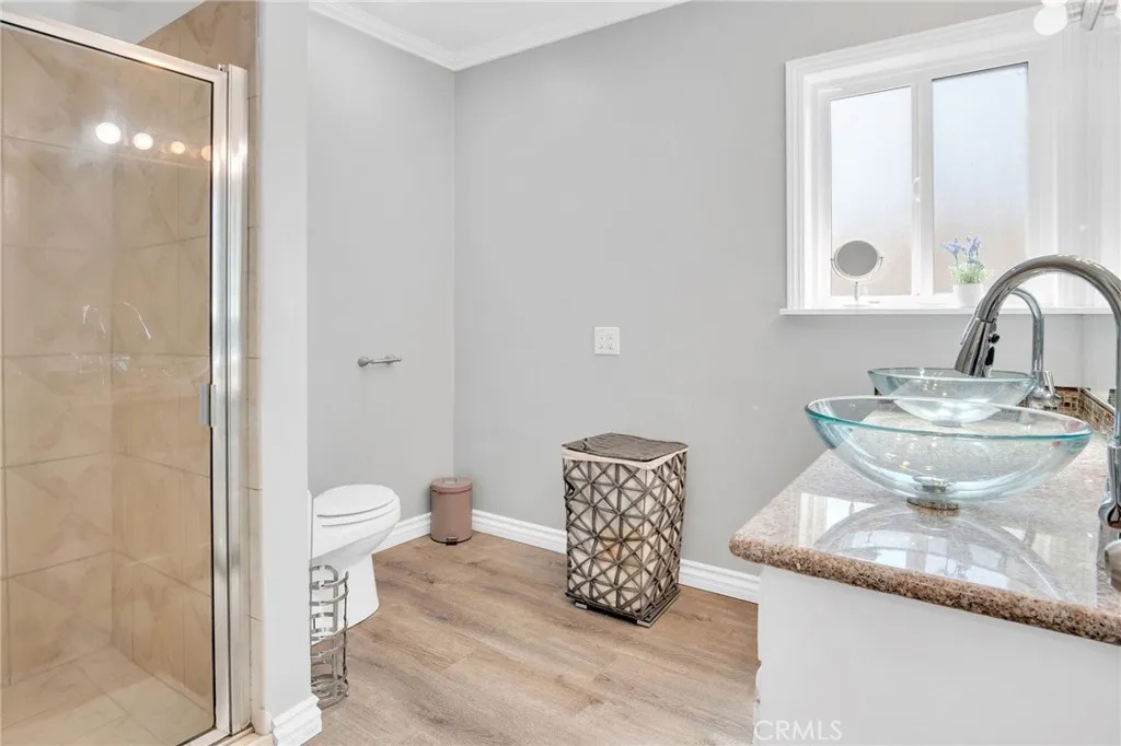 3341 Wisconsin Avenue, South Gate, California 90280 home-pic-11