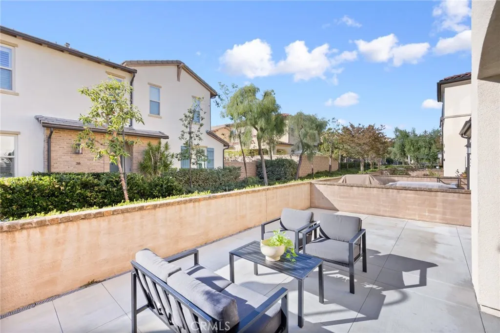 26 Prominence, Lake Forest, California 92630, 3 Bedrooms Bedrooms, ,3 BathroomsBathrooms,Residential,For Sale,Prominence,TR25134688
