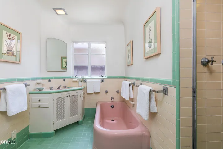 2115 Roanoke Rd 025-mls