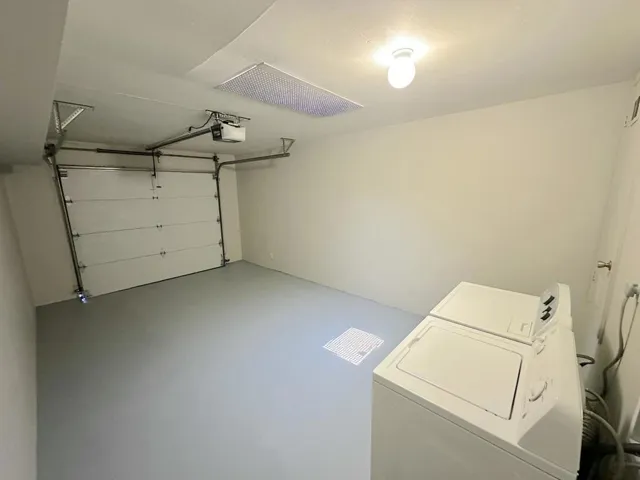 Garage 1