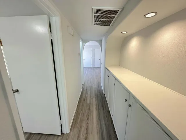 Hall 4