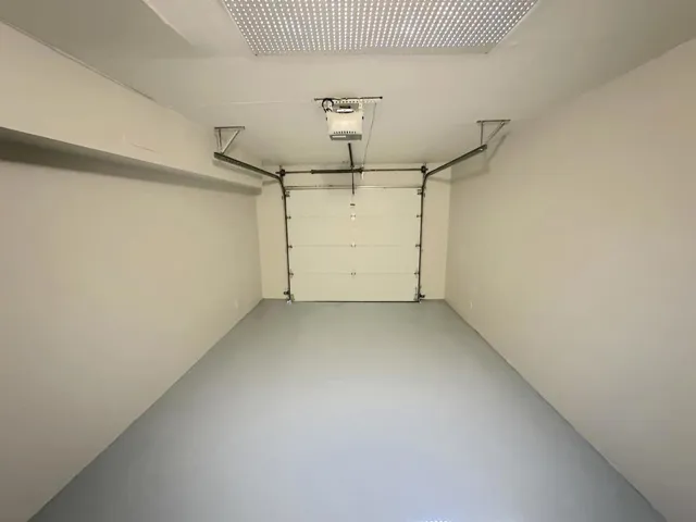 Garage​​‌​​​​‌​​‌‌​​‌​​​‌‌​​​‌​​‌‌​​‌‌​​‌‌​​​​ 2