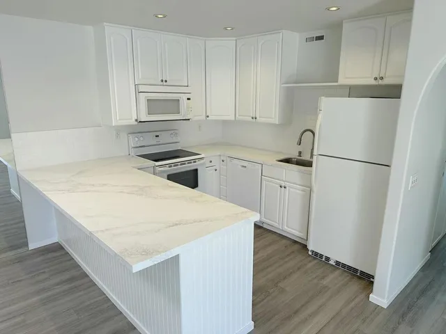 Kitchen 3