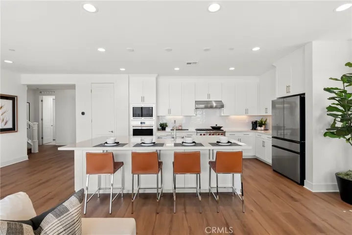 948 Visalia Place, San Marcos, California 92069