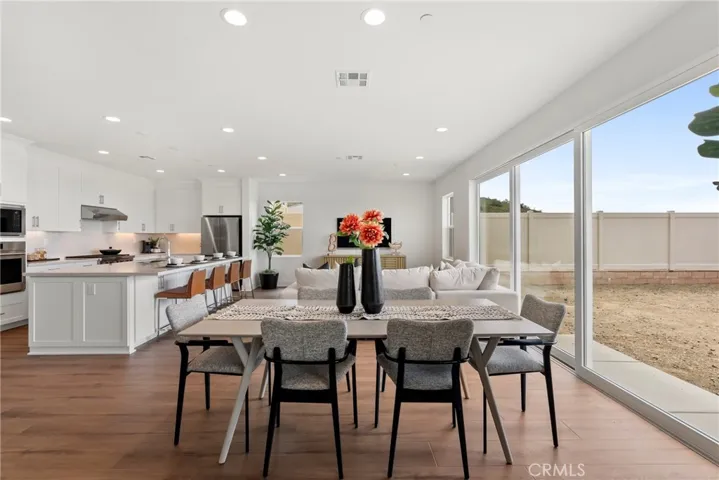 948 Visalia Place, San Marcos, California 92069
