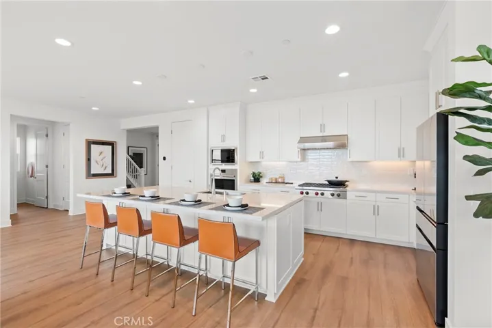948 Visalia Place, San Marcos, California 92069