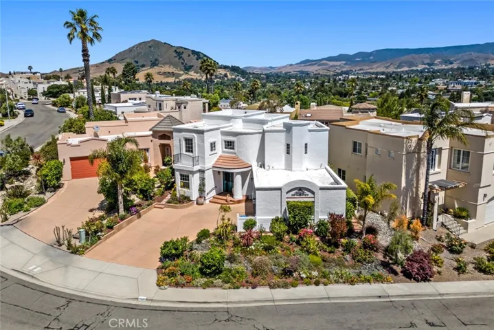 530 Bluerock Drive, San Luis Obispo, California 93401