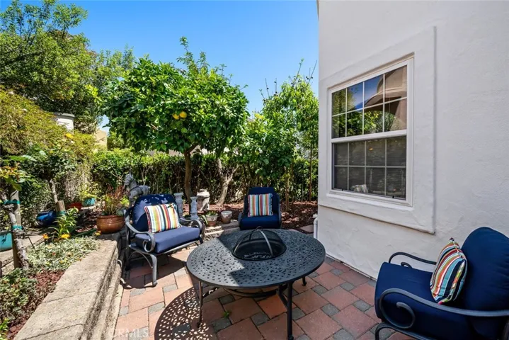 530 Bluerock Drive, San Luis Obispo, California 93401