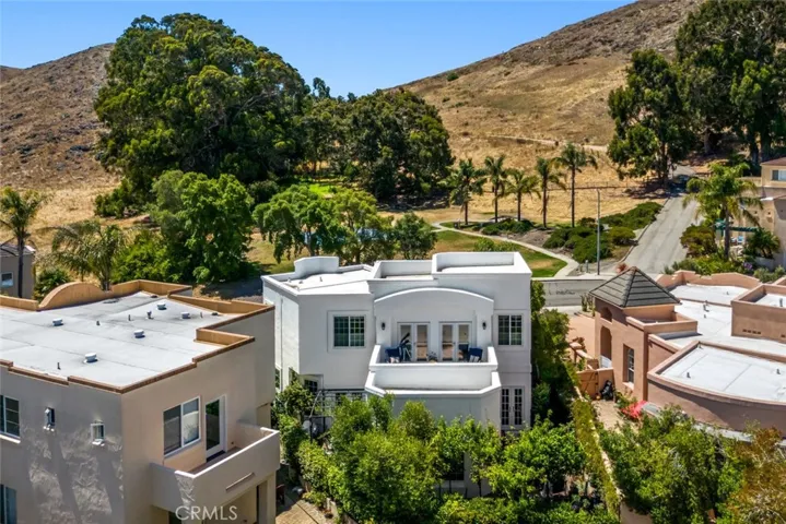 530 Bluerock Drive, San Luis Obispo, California 93401