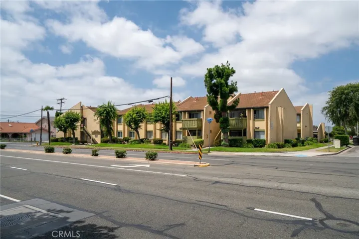 7531 Knott Avenue, Buena Park, California 90620